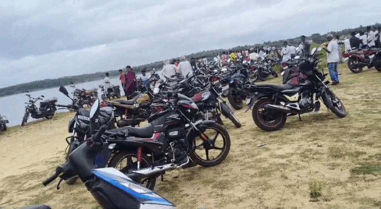 ಲವ್​ ಮಾಡಿ, ಮನೆ ಬಿಟ್ಟು ಹೋದ ಮಗಳು: ಮನನೊಂದು ಆತ್ಮಹತ್ಯೆಗೆ ಶರಣಾದ ತಂದೆ-ತಾಯಿ