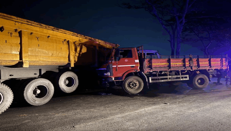 ಭೀಕರ ರಸ್ತೆ ಅಪಘಾತ: 13 ಮಂದಿ ಸಾ*ವು, 11 ಮಂದಿಗೆ ಗಂಭೀರ ಗಾಯ