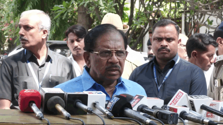 ಯುದ್ದದ ಸನ್ನಿವೇಶವಿದೆ; ಧವಸ, ಧಾನ್ಯ ಎಷ್ಟಿದೆ ಎಂಬ ಬಗ್ಗೆ ಪರಿಶೀಲನೆ ಮಾಡ್ತೀವಿ: ಪರಮೇಶ್ವರ್​