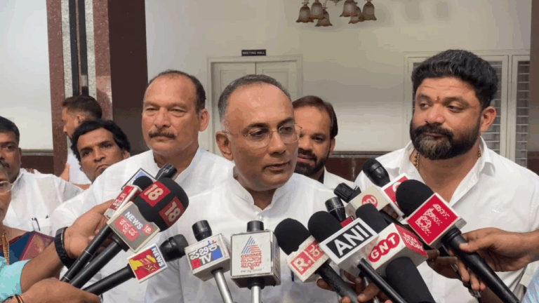 ಮೋದಿ ಹೇಳಿದ್ದೆಲ್ಲಾ ವೇದವಾಕ್ಯವಲ್ಲ, ಇಡೀ ದೇಶದಲ್ಲೇ ಮೋದಿ ದೊಡ್ಡ ಸುಳ್ಳುಗಾರ: ದಿನೇಶ್​ ಗುಂಡುರಾವ್