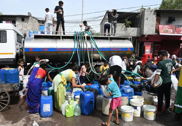 ಬೆಂಗಳೂರಿನಲ್ಲಿ ಕುಡಿಯುವ ನೀರಿನ ಬಳಕೆಗೆ ನಿರ್ಬಂಧ: ದುರ್ಬಲ ಮುಂಗಾರು ಮಳೆ ಹಿನ್ನೆಲೆಯಲ್ಲಿ BWSSB ಆದೇಶ