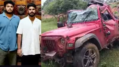 ನೆಲಮಂಗಲ ಬಳಿ ಕಾರು ಪಲ್ಟಿ: ಇಬ್ಬರ ದುರ್ಮರಣ, ಮೂವರಿಗೆ ಗಾಯ